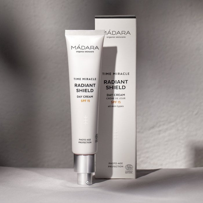 TIME MIRACLE Radiant Shield Dagcrème SPF15, 40ml