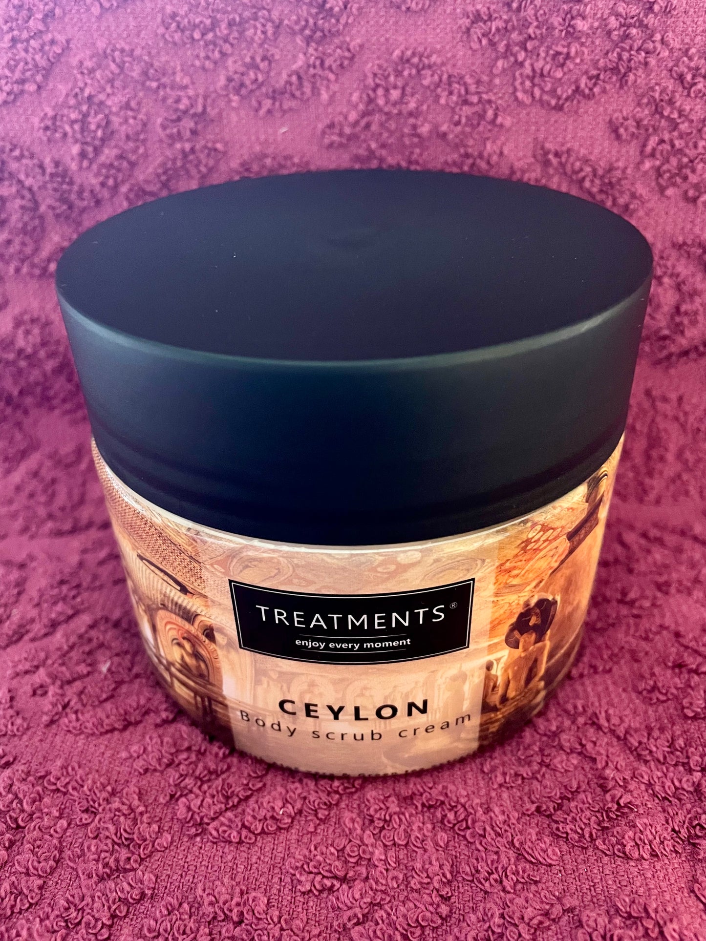 Treatments® - Body scrub cream - Ceylon - 300 gram